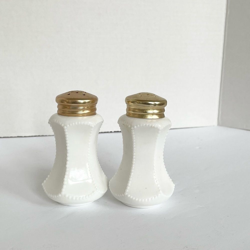 Vintage Ucagco Ceramic White and Gold Plated Salt and Pepper Shakers in GUC